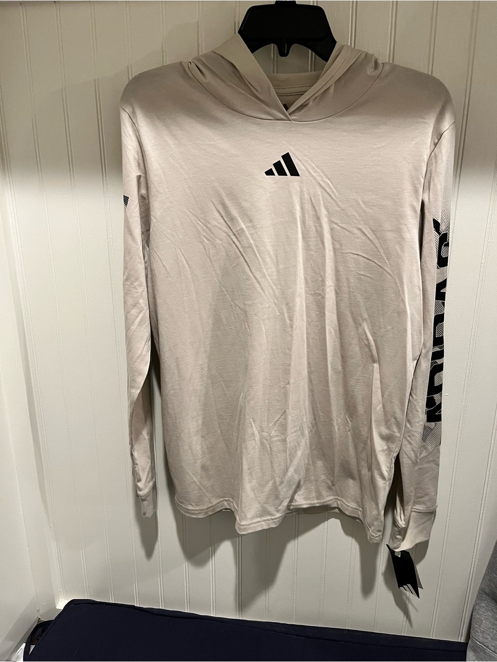 Adidas Boy’s Kid’s Light beige Hooded Performance Long-Sleeve Shirt New 18/20 XL